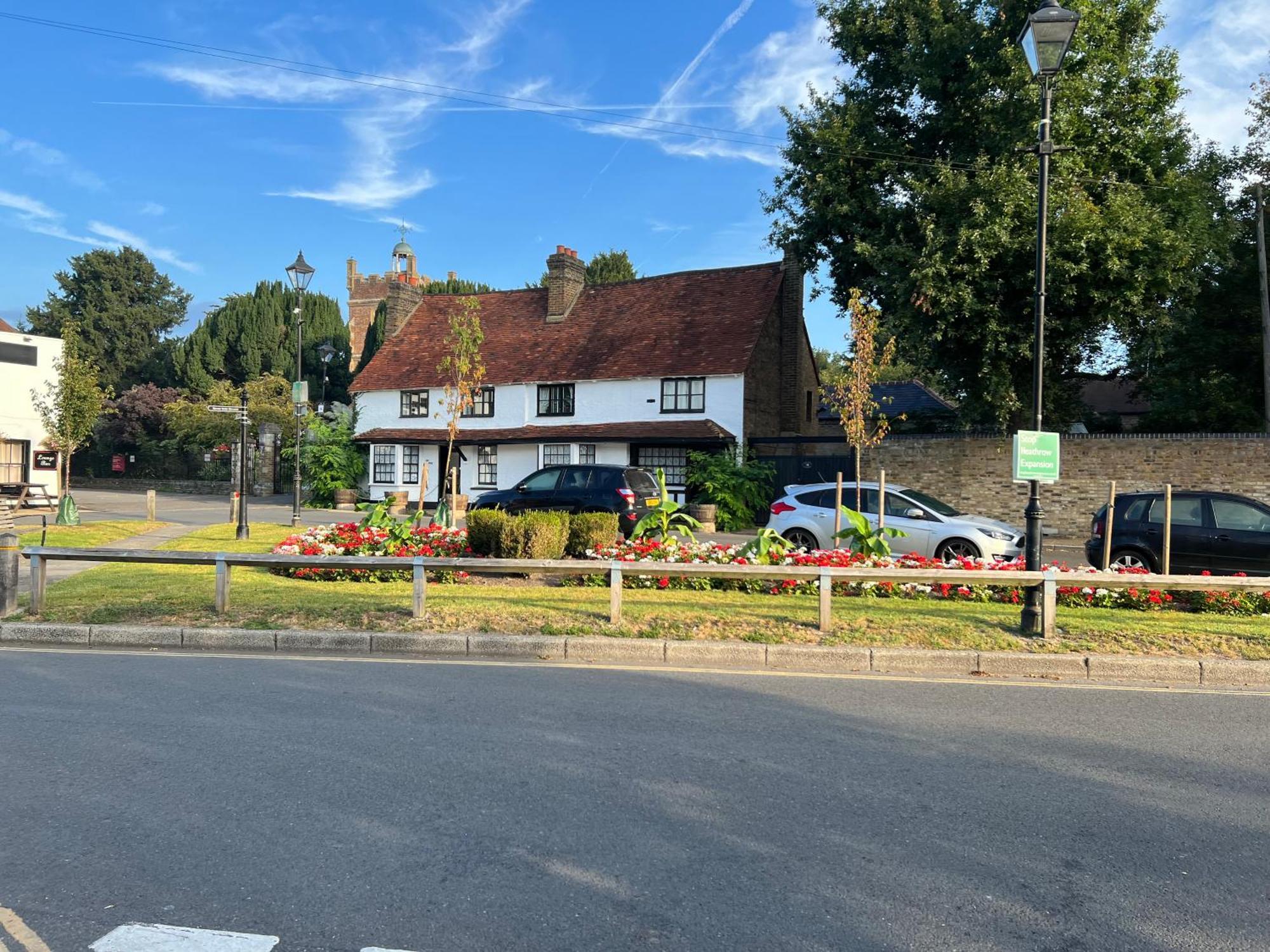 Harmondsworth Hall 外观 照片